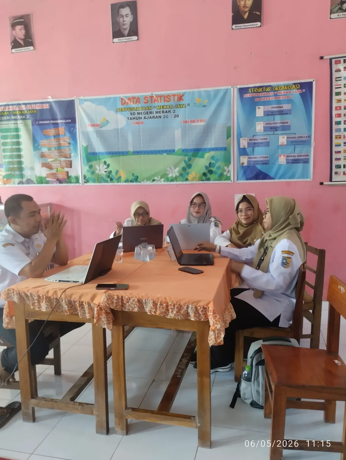 Tingkatkan Literasi Digital, SD Negeri Karangrejo 1 Dempet Gelar Pelatihan Pengelolaan Website Sekol